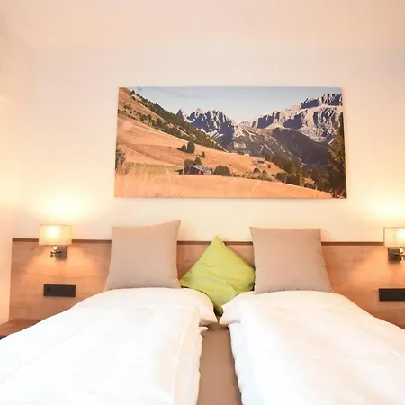Apartments Cesa Ploner Apartment Ortisei