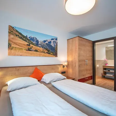 Apartments Cesa Ploner *