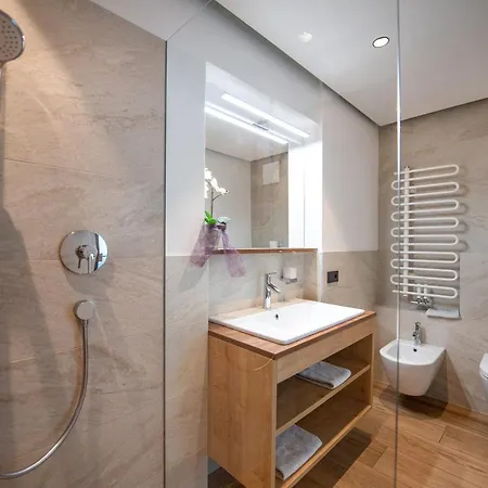 Apartments Cesa Ploner *